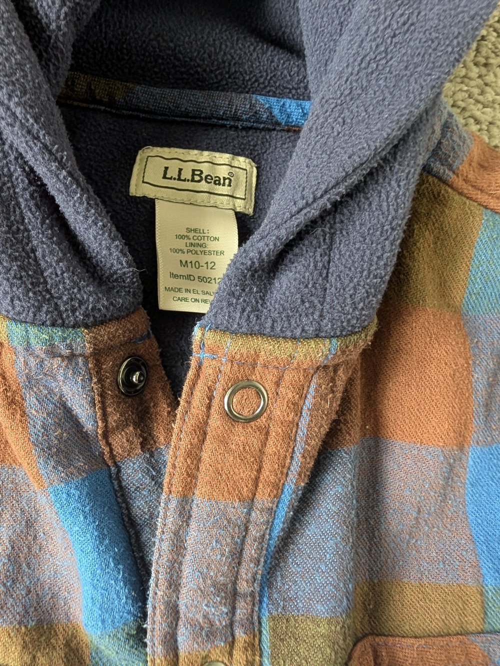 L.L. Bean Boys Hooded flannel - Picture 5 of 5